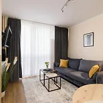 Shortstaypoland Chlodna B168